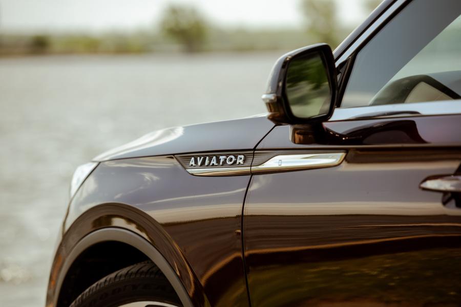 Детали экстерьера Lincoln Aviator Reserve 2019 года  (NA) (фото 20 из 20)